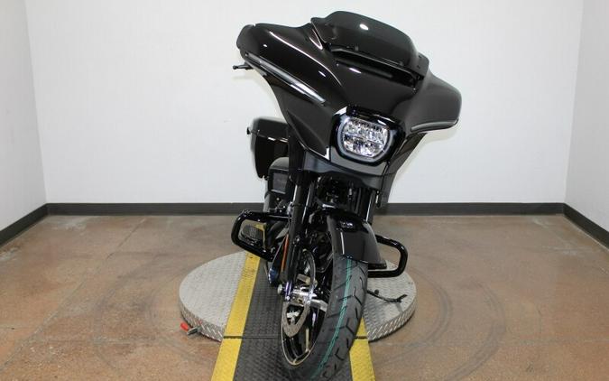 Harley-Davidson Street Glide® 2024 FLHX 84439860 VIVID BLACK