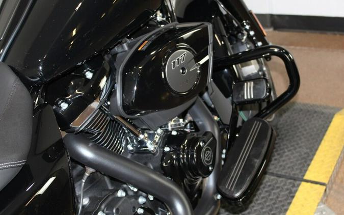 Harley-Davidson Street Glide® 2024 FLHX 84439860 VIVID BLACK