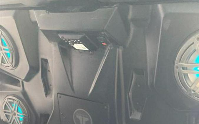 2025 Can-Am Defender MAX Lone Star CAB