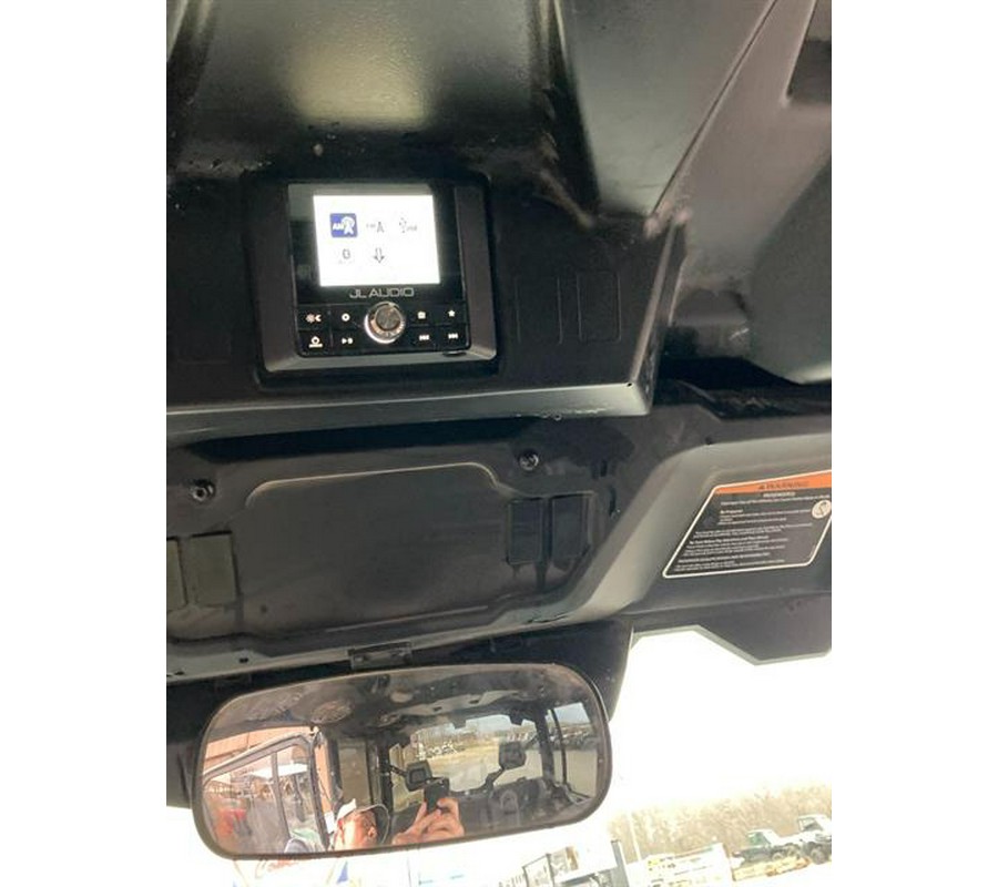 2025 Can-Am Defender MAX Lone Star CAB