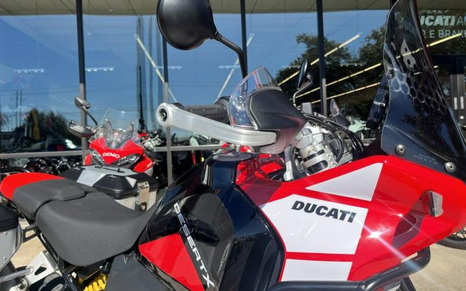 2025 Ducati DesertX Discovery