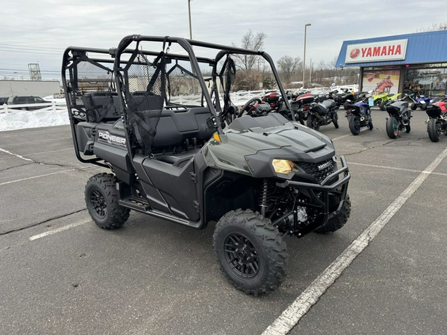 2026 Honda Pioneer 700-4 Deluxe