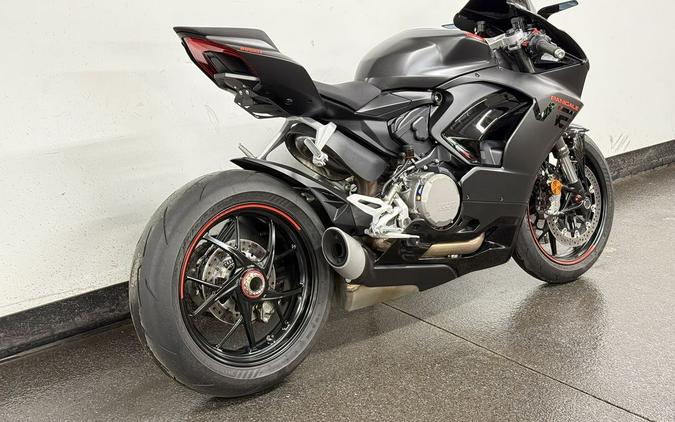2025 Ducati Panigale V2
