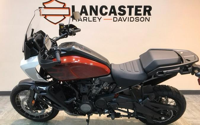2024 Harley-Davidson Pan America™ 1250 Special Red Rock / Birch White RA1250S