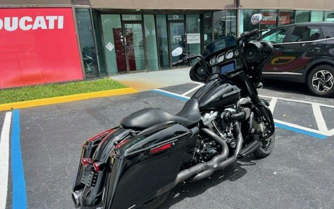 2019 Harley-Davidson FLHXS - Street Glide Special