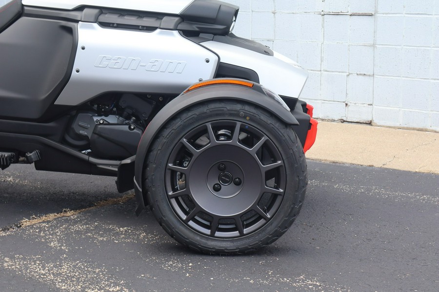 2025 Can-Am CANYON XT