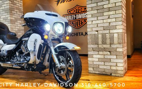 USED 2014 Harley-Davidson® Electra Glide® Ultra Classic®, FLHTCU