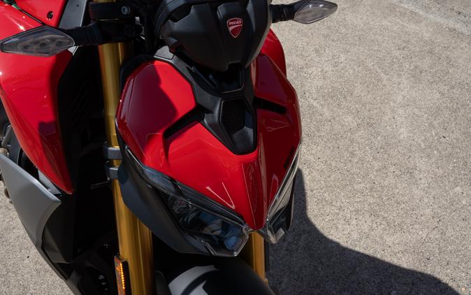 2026 Ducati Streetfighter V2 S