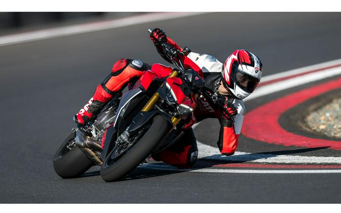 2026 Ducati Streetfighter V2 S