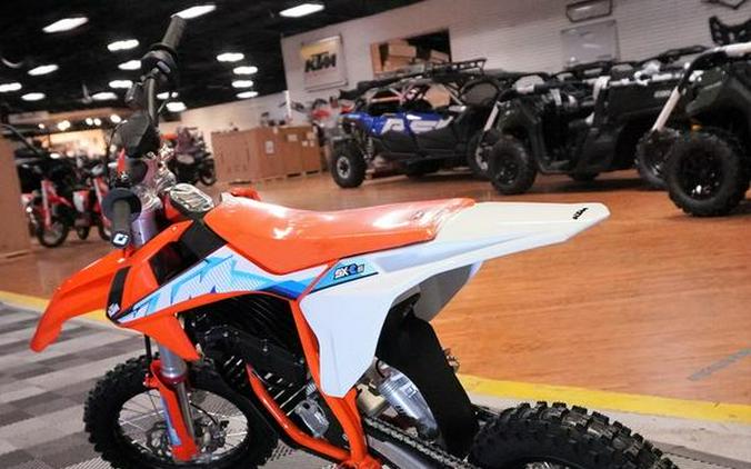 2024 KTM SX-E 5