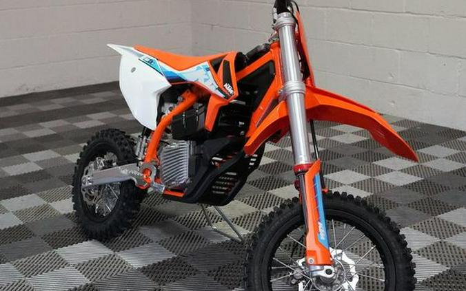 2024 KTM SX-E 5