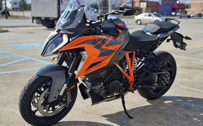 2024 KTM 1290 Super Duke GT