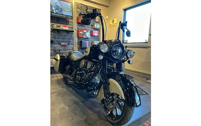 2022 Indian Motorcycle SPRINGFIELD, BLK MTLC/DIRT TRACK TAN, 49ST