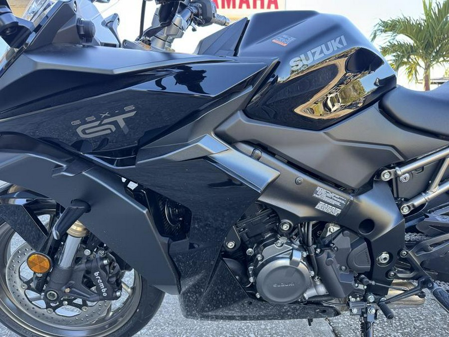 2024 Suzuki GSX-S1000GT Plus