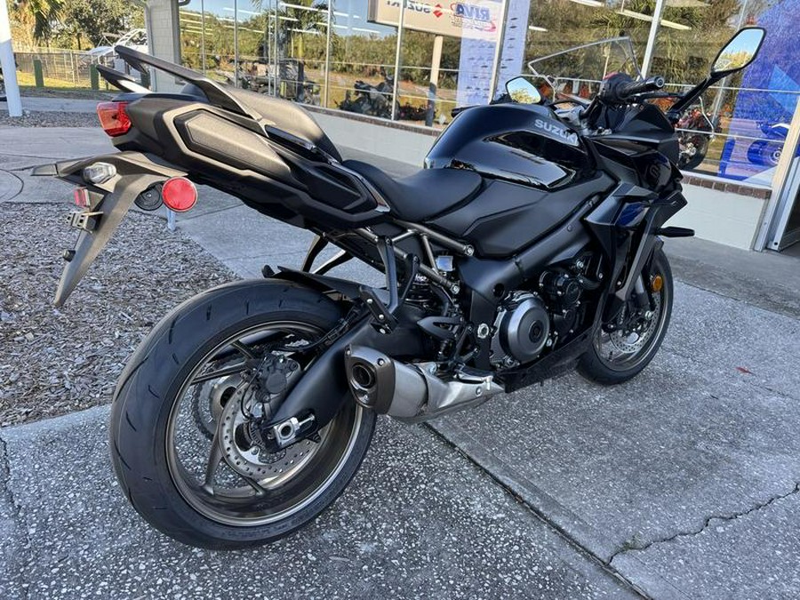 2024 Suzuki GSX-S1000GT Plus