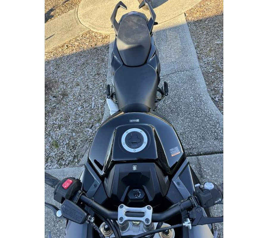 2024 Suzuki GSX-S1000GT Plus