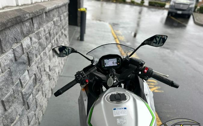 2024 Kawasaki Ninja 7 Hybrid ABS