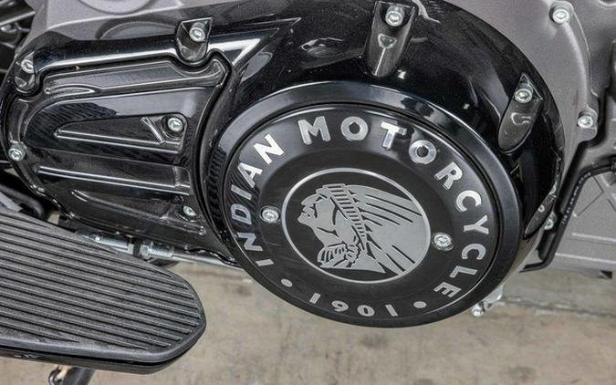 2025 Indian Challenger Dark Horse 112 Moss Green Smoke