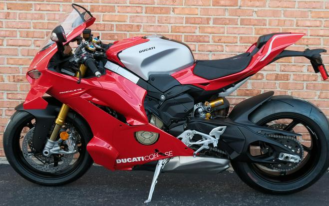 2026 Ducati Panigale V4 R