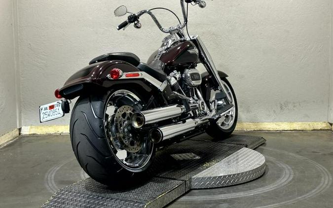 2022 Harley-Davidson® Fat Boy® 114 MDNT CRMSON/BLK W/PS