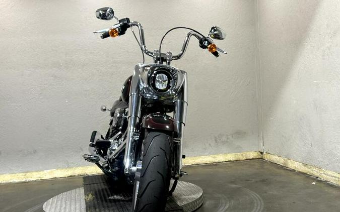 2022 Harley-Davidson® Fat Boy® 114 MDNT CRMSON/BLK W/PS