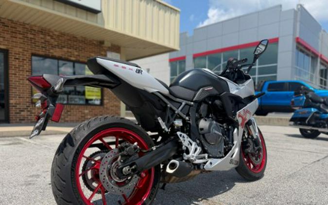 2024 Suzuki GSX-8R