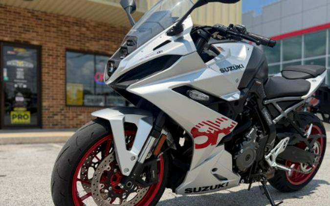 2024 Suzuki GSX-8R