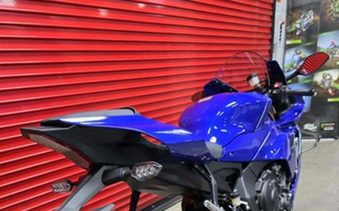 2026 Yamaha YZF R1