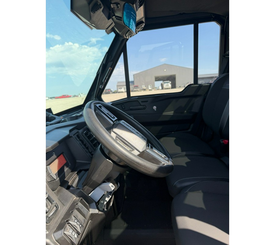 2026 Can-Am Defender Limited HD11