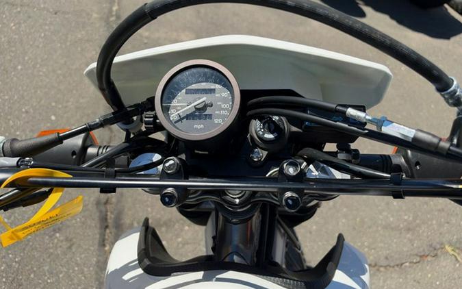2026 Suzuki DR 650S