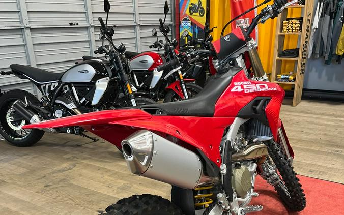 2026 Ducati Desmo450 MX