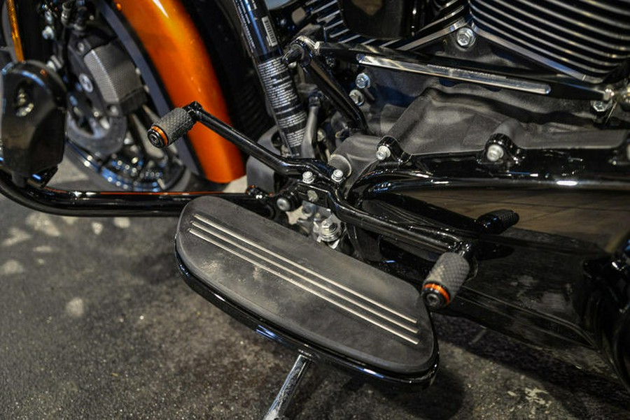 2019 Harley-Davidson® FLHXS - Street Glide® Special