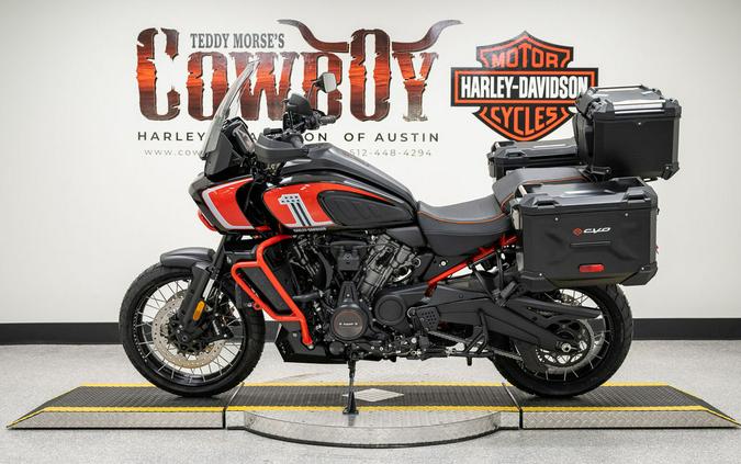 2024 Harley-Davidson® RA1250SE - CVO™ Pan America®