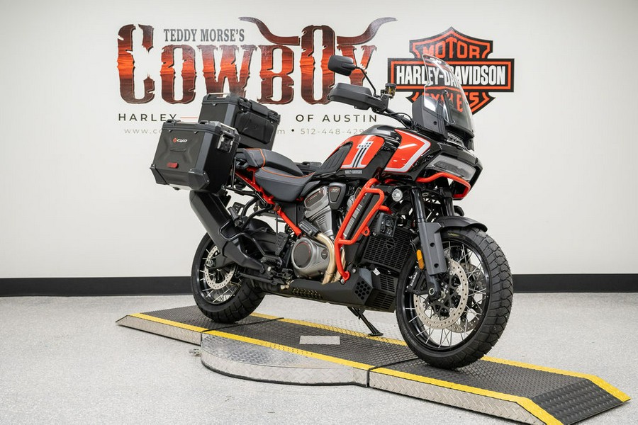2024 Harley-Davidson® RA1250SE - CVO™ Pan America®