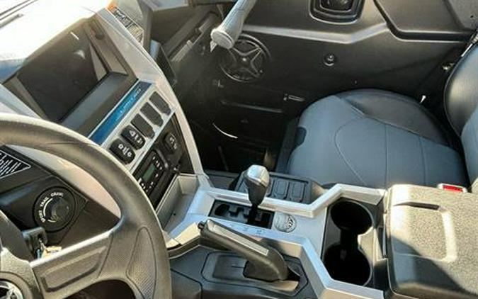 2024 Yamaha Wolverine RMAX4 1000 Compact Limited