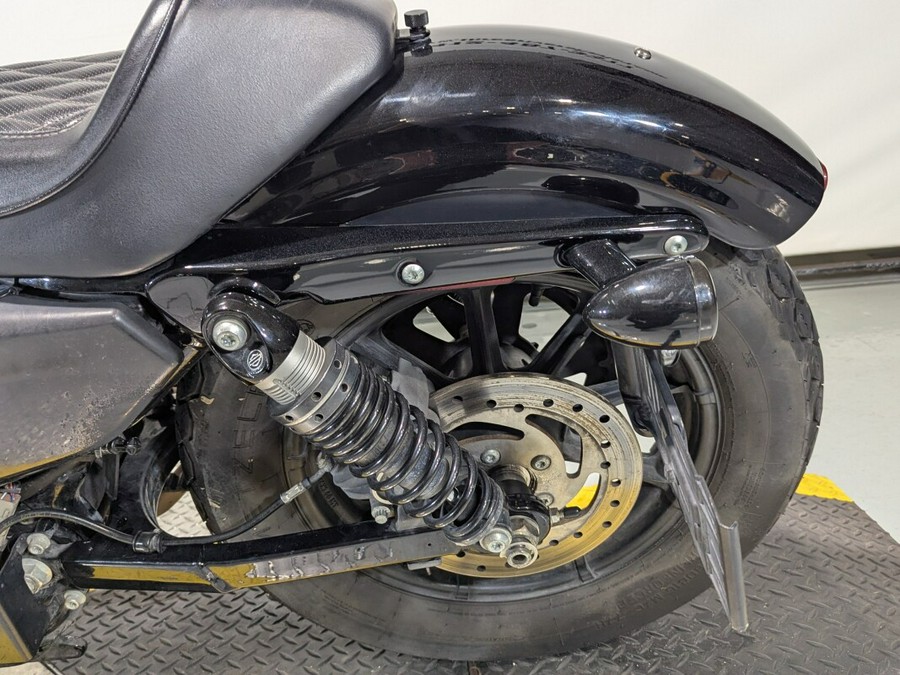 2018 Harley-Davidson® Iron 1200™ Vivid Black