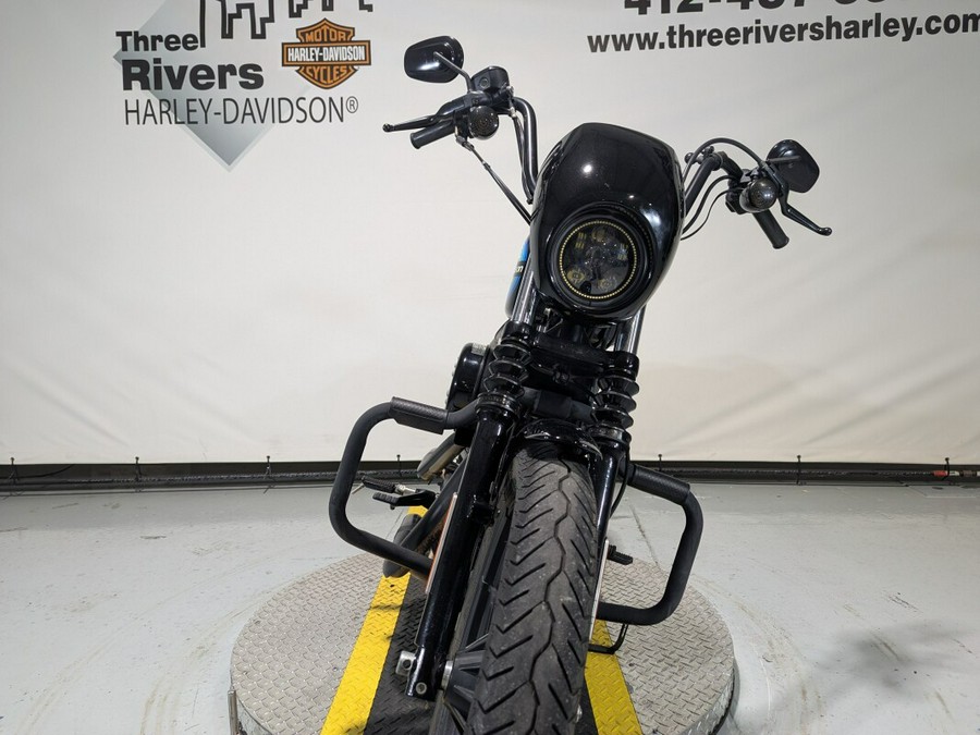 2018 Harley-Davidson® Iron 1200™ Vivid Black