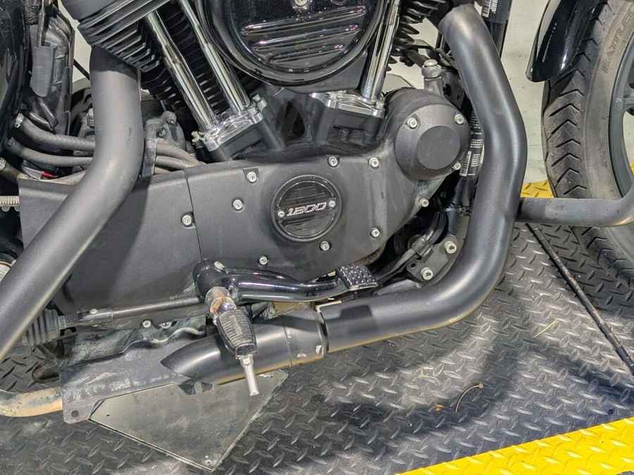 2018 Harley-Davidson® Iron 1200™ Vivid Black