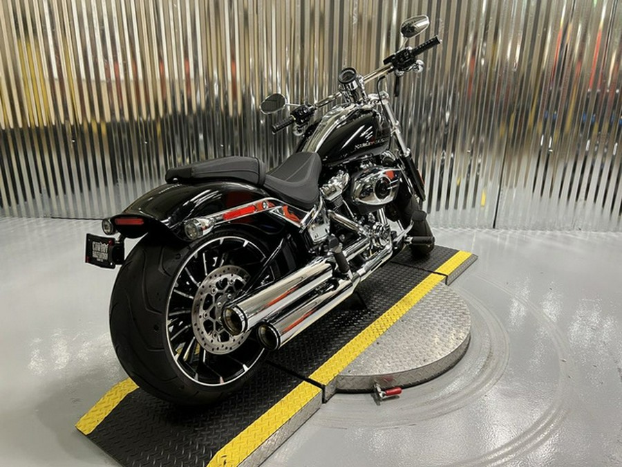 2025 Harley-Davidson FXBR - Breakout