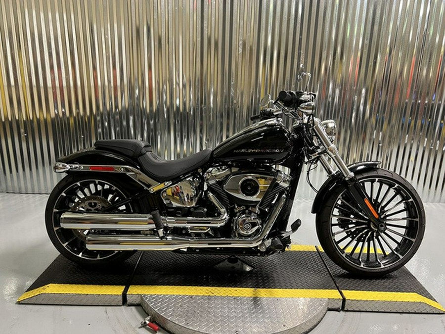 2025 Harley-Davidson FXBR - Breakout