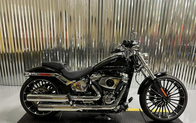 2025 Harley-Davidson FXBR - Breakout