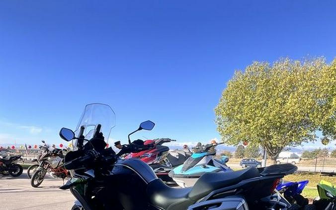 2022 Kawasaki Versys® 1000 SE LT+