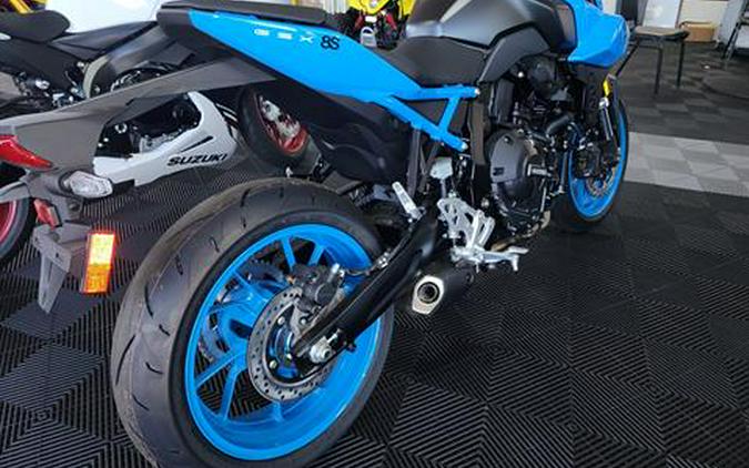 2023 Suzuki GSX-8S