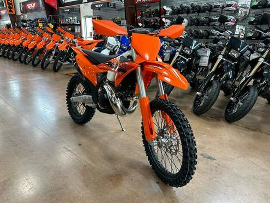 2025 KTM 300 XC