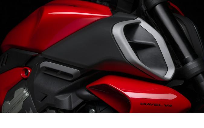 2025 Ducati Diavel V4