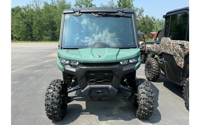 2026 Can-Am DEFENDER DPS CAB HD9