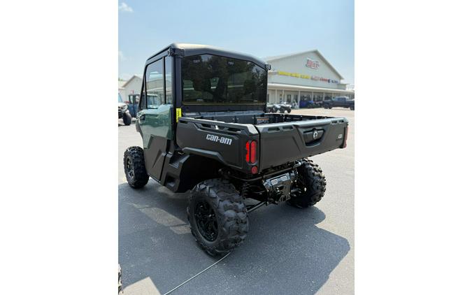 2026 Can-Am DEFENDER DPS CAB HD9