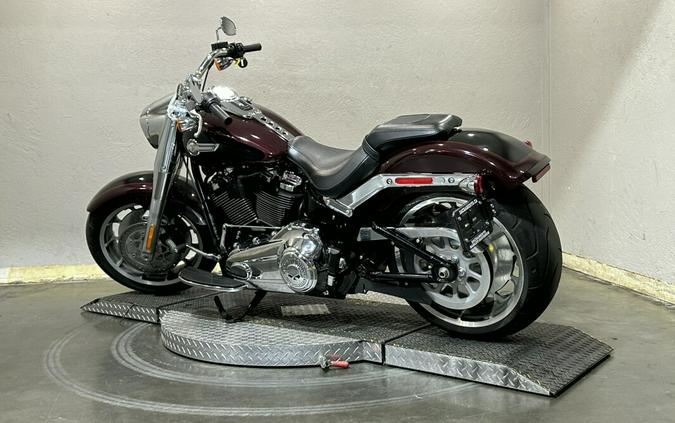 2022 Harley-Davidson® Fat Boy® 114 MDNT CRMSON/BLK W/PS