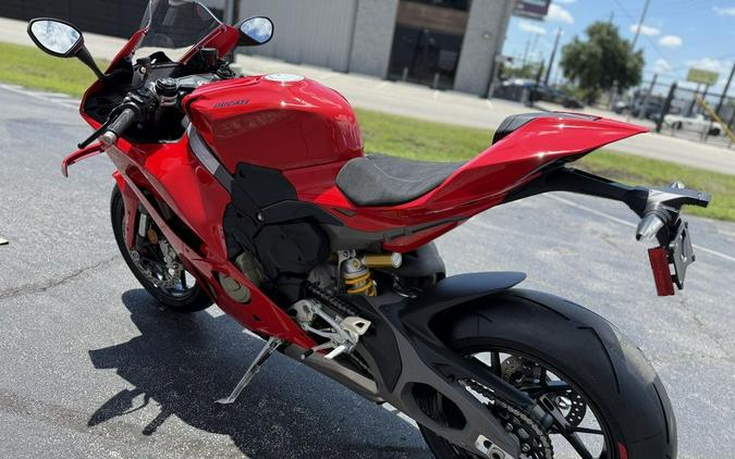 2026 Ducati Panigale V4 Ducati Red - 006049