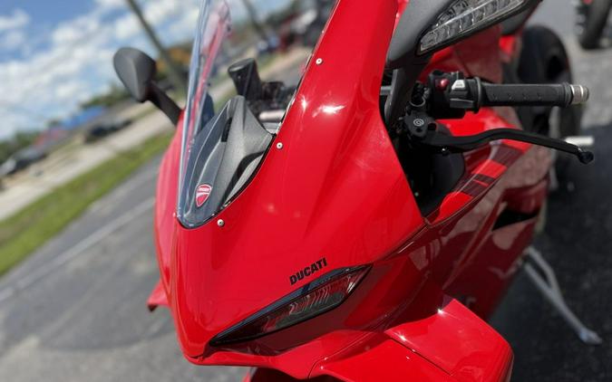 2026 Ducati Panigale V4 Ducati Red - 006049